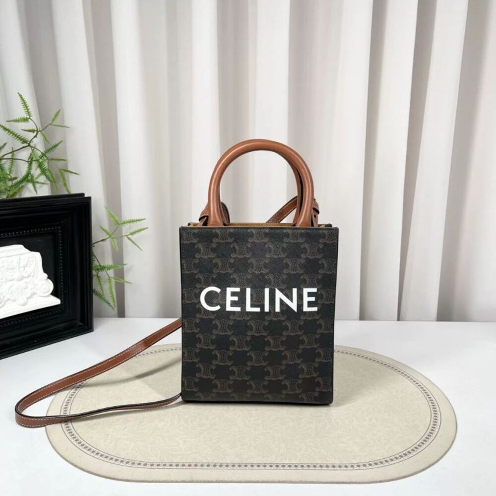 Celine Women Pre-Loved Bag Very Good Condition